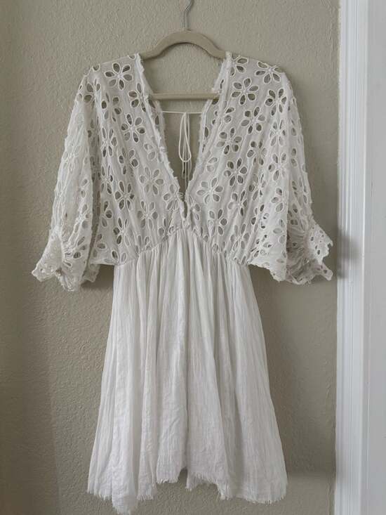 Free People Dresses & Skirts - Free People Bella Note White Eyelet Mini Dress